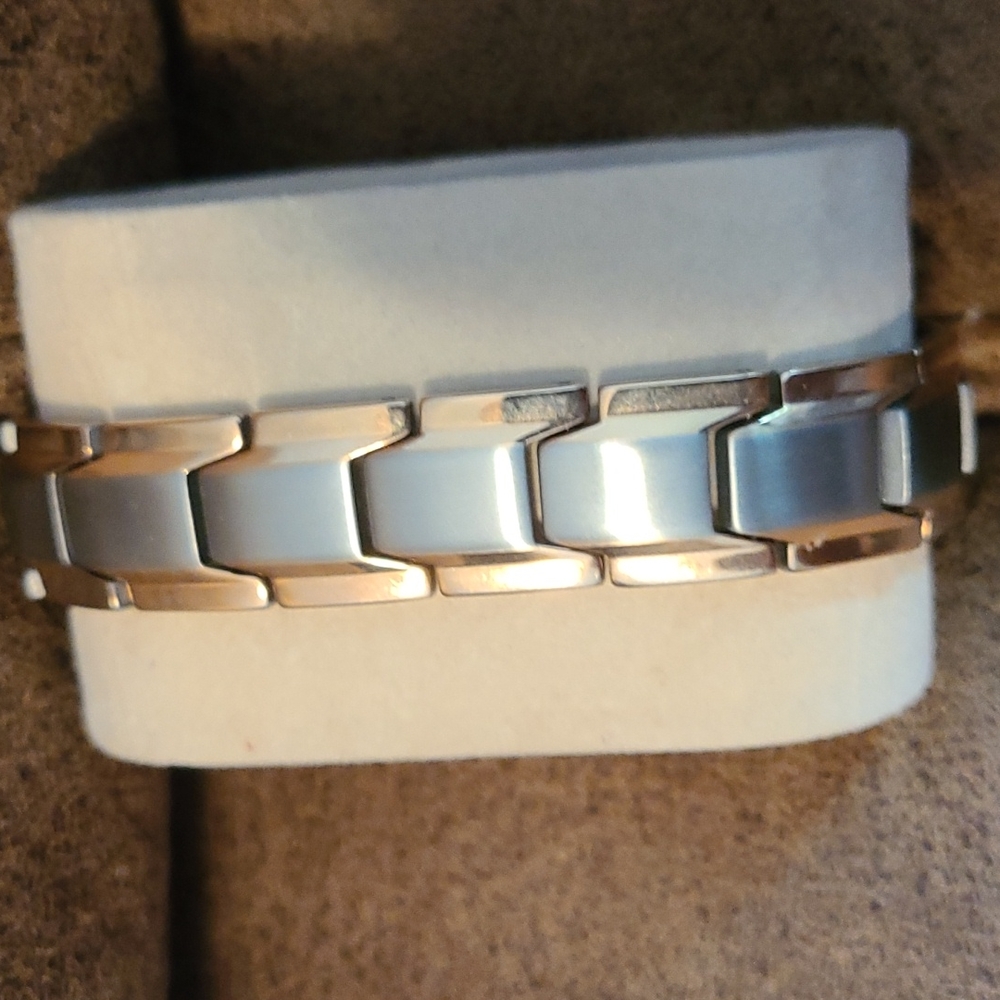 Men's magnetic bracelet  silver/ Rose Gold